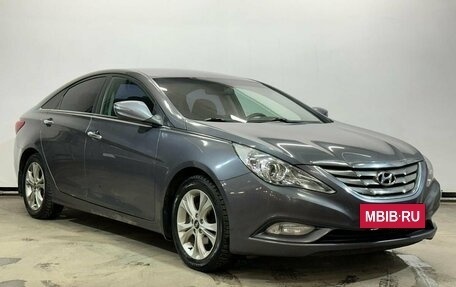 Hyundai Sonata VI, 2012 год, 1 370 000 рублей, 3 фотография