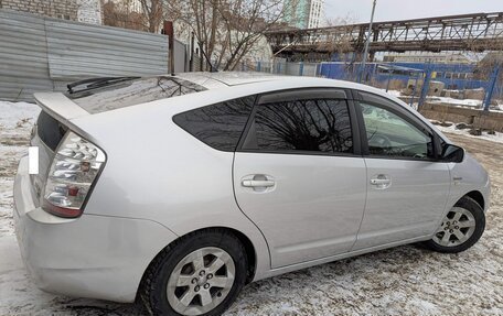 Toyota Prius, 2009 год, 960 000 рублей, 4 фотография