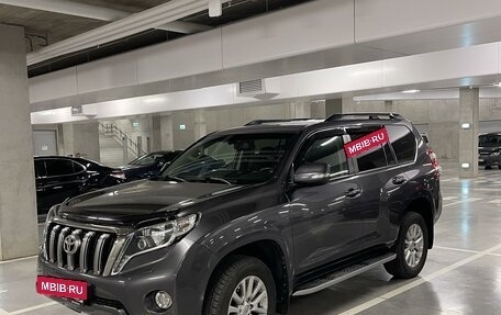 Toyota Land Cruiser Prado 150 рестайлинг 2, 2015 год, 4 450 000 рублей, 4 фотография