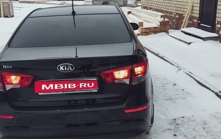 KIA Rio III рестайлинг, 2015 год, 1 300 000 рублей, 13 фотография