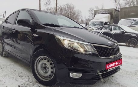 KIA Rio III рестайлинг, 2015 год, 1 300 000 рублей, 28 фотография