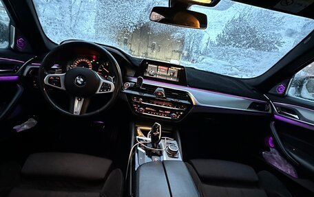 BMW 5 серия, 2019 год, 3 700 000 рублей, 14 фотография