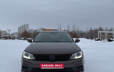 Volkswagen Jetta VI, 2015 год, 1 190 000 рублей, 2 фотография