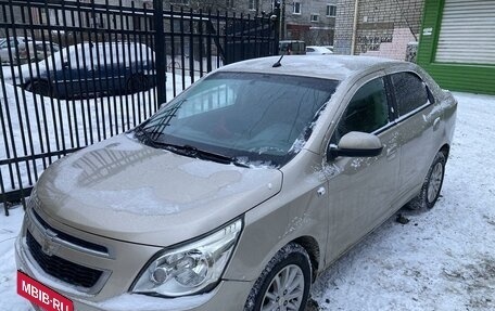 Chevrolet Cobalt II, 2014 год, 585 000 рублей, 2 фотография