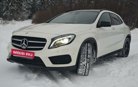 Mercedes-Benz GLA, 2016 год, 2 600 000 рублей, 9 фотография