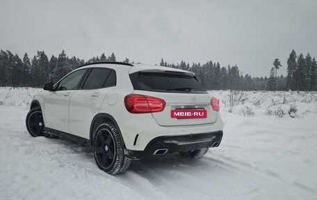 Mercedes-Benz GLA, 2016 год, 2 600 000 рублей, 4 фотография