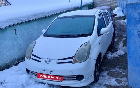 Nissan Note II рестайлинг, 2005 год, 500 000 рублей, 2 фотография