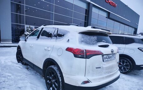 Toyota RAV4, 2018 год, 2 627 000 рублей, 4 фотография