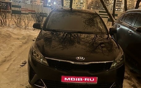 KIA Rio IV, 2021 год, 2 230 000 рублей, 1 фотография