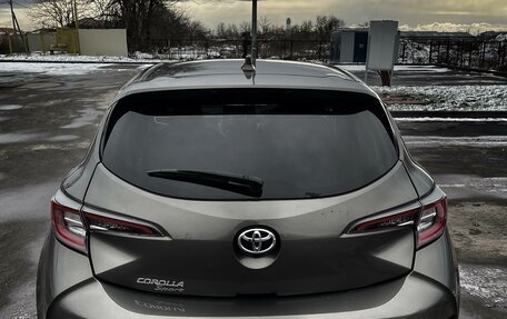 Toyota Corolla, 2018 год, 1 990 000 рублей, 9 фотография