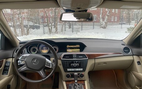 Mercedes-Benz C-Класс, 2011 год, 1 550 000 рублей, 15 фотография