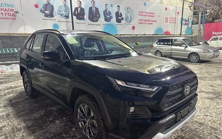 Toyota RAV4, 2024 год, 4 800 000 рублей, 3 фотография