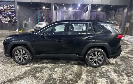 Toyota RAV4, 2024 год, 4 800 000 рублей, 2 фотография