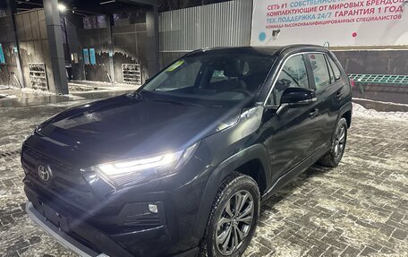 Toyota RAV4, 2024 год, 4 800 000 рублей, 4 фотография