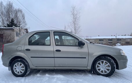 Renault Logan I, 2010 год, 450 000 рублей, 3 фотография