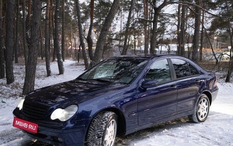 Mercedes-Benz C-Класс, 2002 год, 710 000 рублей, 2 фотография