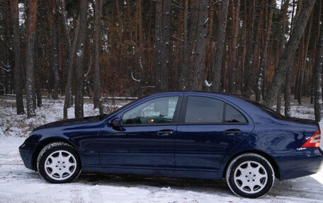 Mercedes-Benz C-Класс, 2002 год, 710 000 рублей, 3 фотография