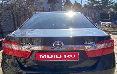 Toyota Camry, 2012 год, 1 900 000 рублей, 2 фотография