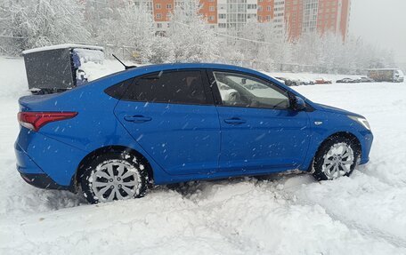 Hyundai Solaris II рестайлинг, 2020 год, 1 720 000 рублей, 4 фотография