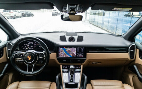 Porsche Cayenne III, 2018 год, 5 999 000 рублей, 19 фотография