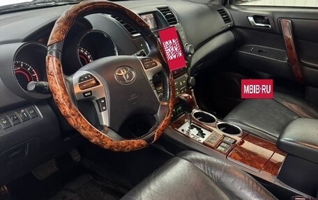 Toyota Highlander III, 2012 год, 3 400 000 рублей, 4 фотография