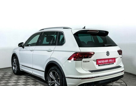 Volkswagen Tiguan II, 2018 год, 3 150 000 рублей, 7 фотография