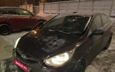 Hyundai Solaris II рестайлинг, 2012 год, 630 000 рублей, 1 фотография