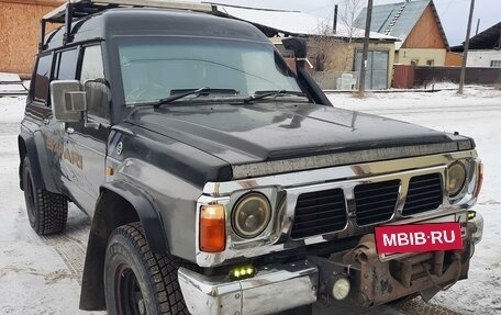 Nissan Safari IV, 1993 год, 950 000 рублей, 3 фотография