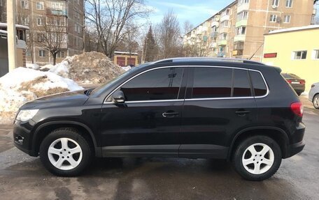 Volkswagen Tiguan I, 2010 год, 850 000 рублей, 3 фотография