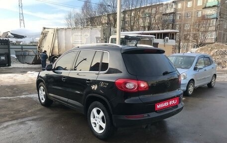 Volkswagen Tiguan I, 2010 год, 850 000 рублей, 2 фотография