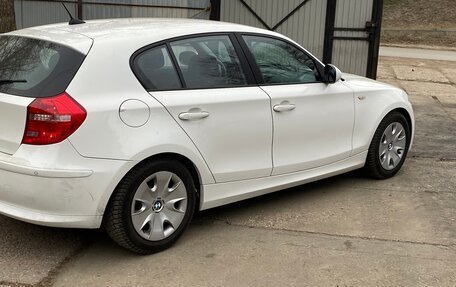 BMW 1 серия, 2010 год, 880 000 рублей, 3 фотография