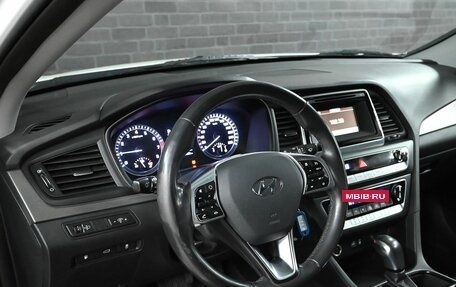 Hyundai Sonata VII, 2018 год, 2 060 000 рублей, 11 фотография