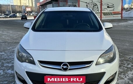 Opel Astra J, 2014 год, 1 250 000 рублей, 3 фотография