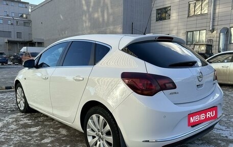 Opel Astra J, 2014 год, 1 250 000 рублей, 7 фотография