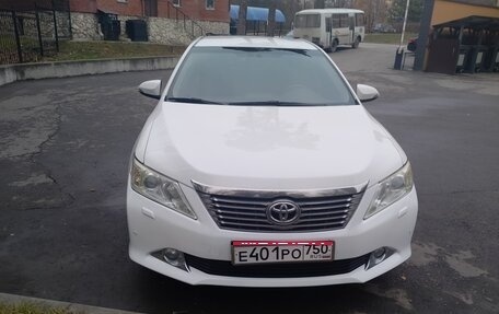 Toyota Camry, 2012 год, 1 590 000 рублей, 1 фотография