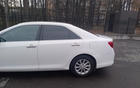 Toyota Camry, 2012 год, 1 590 000 рублей, 2 фотография