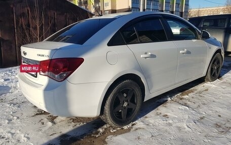 Chevrolet Cruze II, 2012 год, 810 000 рублей, 4 фотография