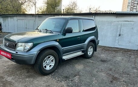 Toyota Land Cruiser Prado 90 рестайлинг, 1997 год, 1 500 000 рублей, 19 фотография