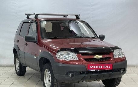 Chevrolet Niva I рестайлинг, 2012 год, 550 000 рублей, 2 фотография