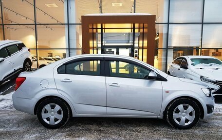 Chevrolet Aveo III, 2013 год, 869 000 рублей, 4 фотография