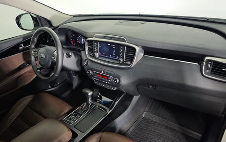 KIA Sorento III Prime рестайлинг, 2018 год, 3 699 000 рублей, 16 фотография