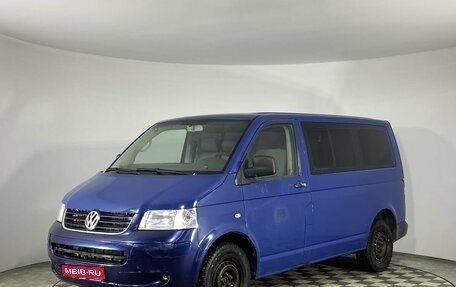 Volkswagen Transporter T5 рестайлинг, 2004 год, 740 000 рублей, 1 фотография