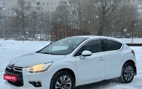 Citroen DS4, 2012 год, 670 000 рублей, 2 фотография