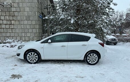 Opel Astra J, 2012 год, 780 000 рублей, 2 фотография