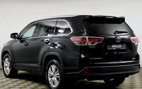 Toyota Highlander III, 2014 год, 2 998 000 рублей, 7 фотография