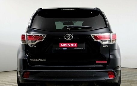 Toyota Highlander III, 2014 год, 2 998 000 рублей, 6 фотография