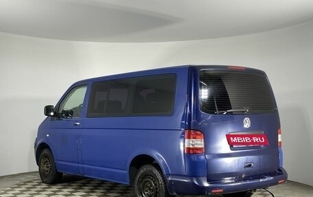 Volkswagen Transporter T5 рестайлинг, 2004 год, 740 000 рублей, 6 фотография