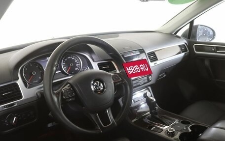 Volkswagen Touareg III, 2012 год, 2 050 000 рублей, 11 фотография