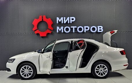 Volkswagen Jetta VI, 2013 год, 1 050 000 рублей, 4 фотография