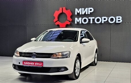 Volkswagen Jetta VI, 2013 год, 1 050 000 рублей, 1 фотография